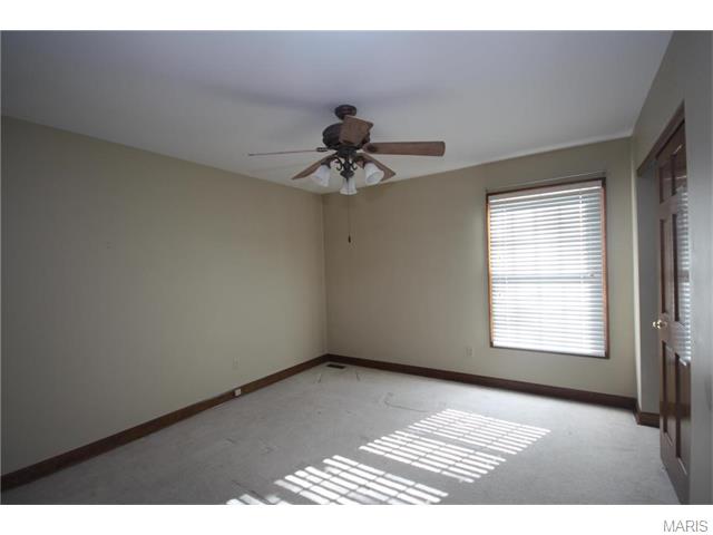 842 Whispering Meadows Dr, Ballwin, MO 63021 photo 13