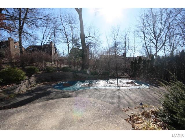 842 Whispering Meadows Dr, Ballwin, MO 63021 photo 17