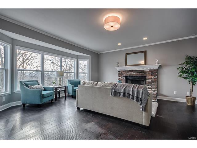 592 Wetherby Ter, Ballwin, MO 63021 photo 12