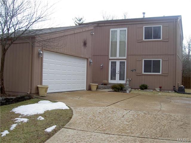 1638 Award, Ballwin, MO 63021 photo 1