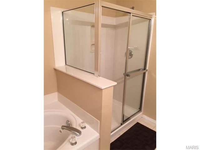 961 Rolling Thunder Dr, O'fallon, MO 63368 photo 18