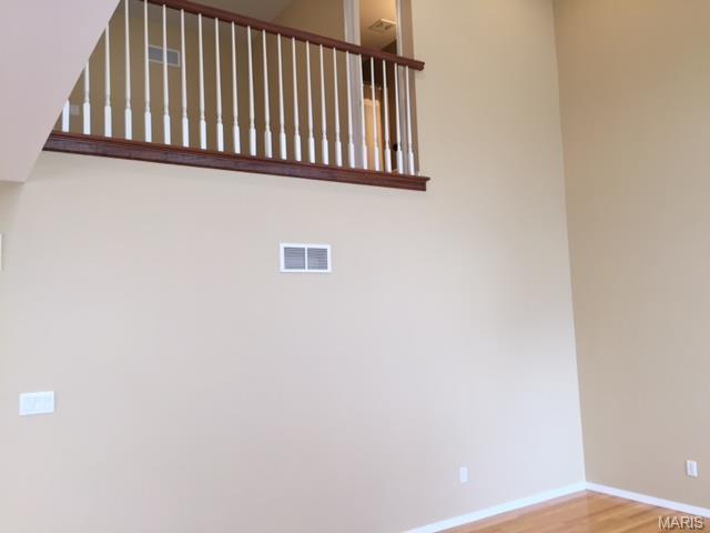 961 Rolling Thunder Dr, O'fallon, MO 63368 photo 8