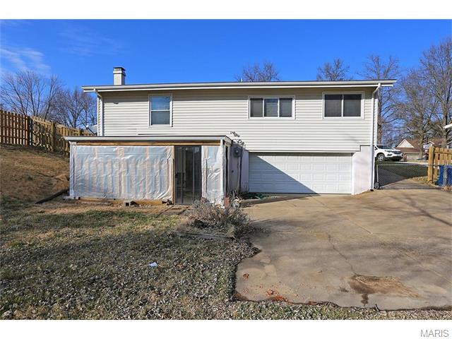 698 Woodrun Ct, Ballwin, MO 63021 photo 22