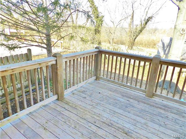869 Delmonico, Ballwin, MO 63021 photo 38