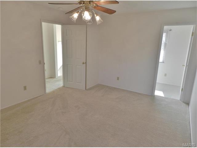 869 Delmonico, Ballwin, MO 63021 photo 27