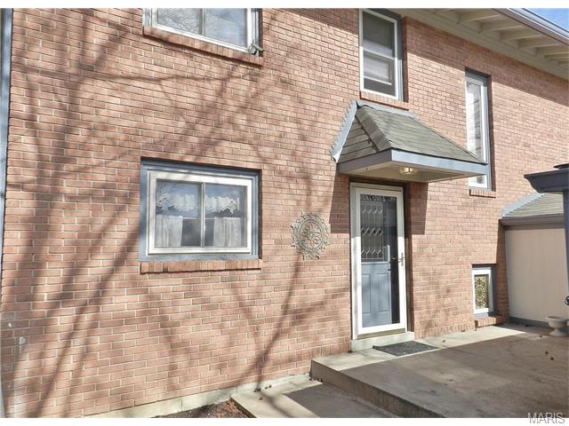 869 Delmonico, Ballwin, MO 63021 photo 3