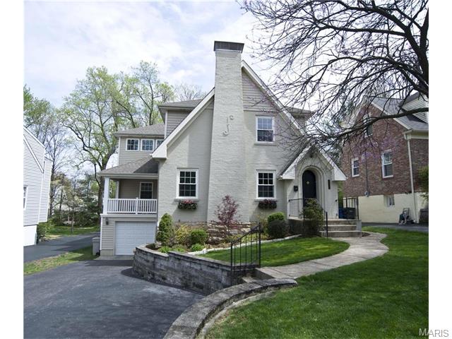 250 Edwin Ave, Glendale, MO 63122 photo 1