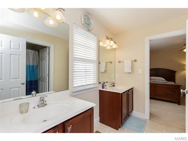 230 Fox Hvn, O'fallon, MO 63368 photo 34
