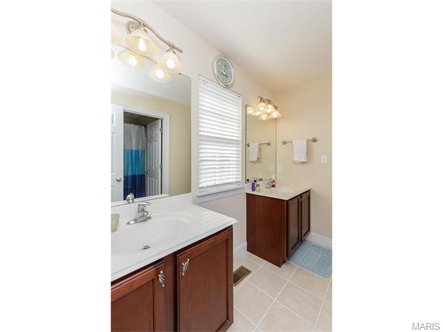 230 Fox Hvn, O'fallon, MO 63368 photo 35