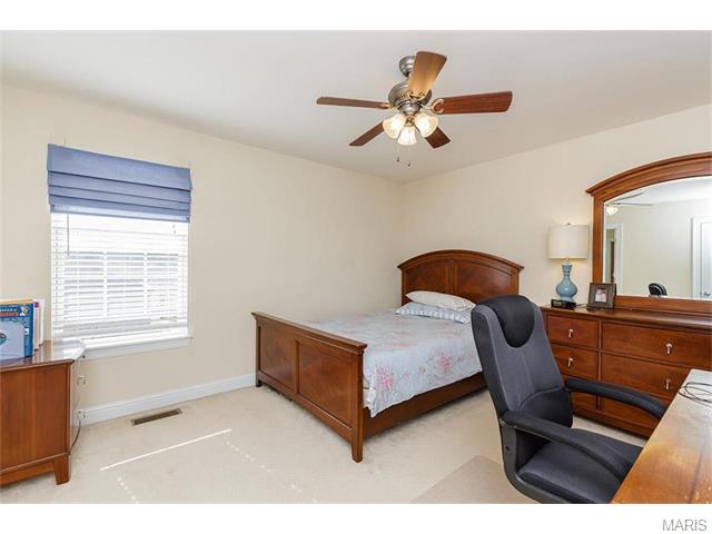 230 Fox Hvn, O'fallon, MO 63368 photo 32