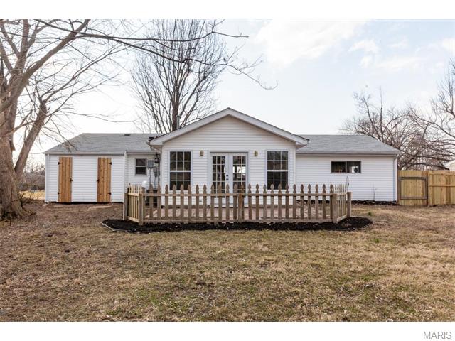 207 Allen Dr, O'fallon, MO 63366 photo 6