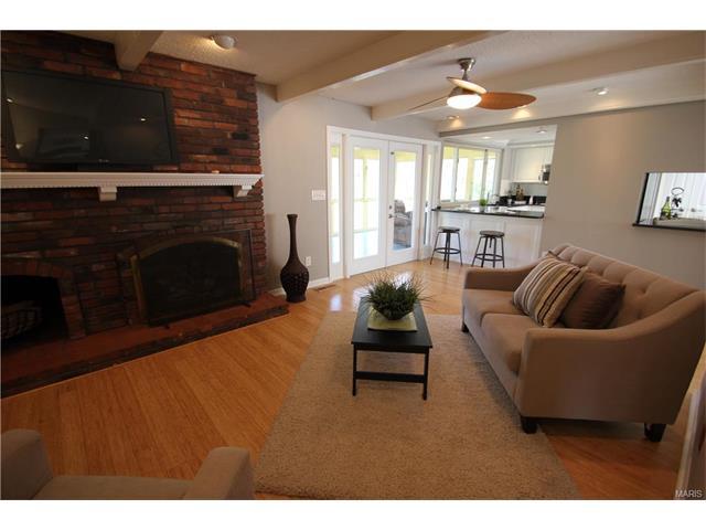 491 Sunstone, Ballwin, MO 63011 photo 6