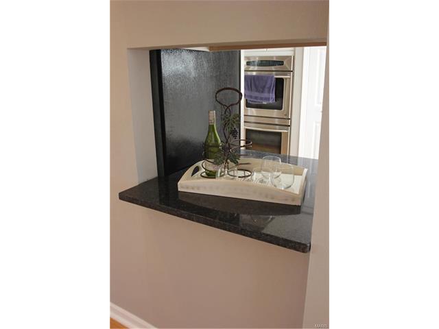 491 Sunstone, Ballwin, MO 63011 photo 9