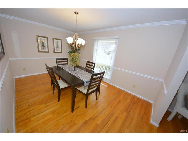 329 Hill Trl, Ballwin, MO 63011 photo 5