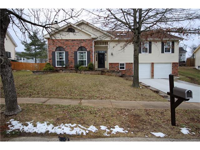 1456 Cedar Bluff Dr, Ballwin, MO 63021 photo 1