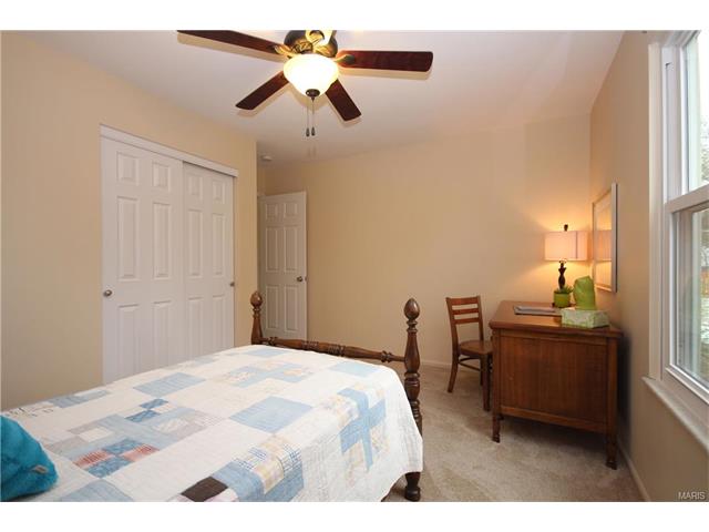 1456 Cedar Bluff Dr, Ballwin, MO 63021 photo 39