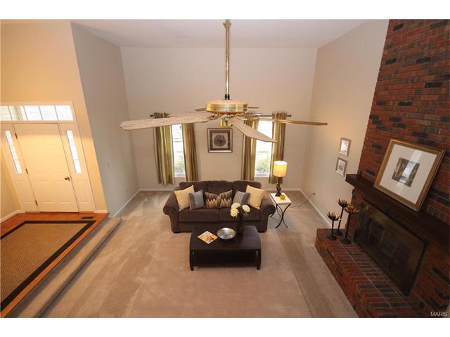 1456 Cedar Bluff Dr, Ballwin, MO 63021 photo 13