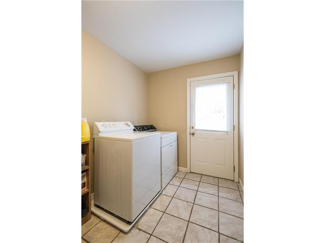 335 Glan Tai Dr, Ballwin, MO 63011 photo 9
