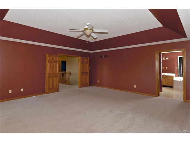 8 Dunhill Ct, O'fallon, MO 63366 photo 18