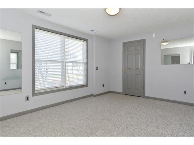8 Dunhill Ct, O'fallon, MO 63366 photo 31