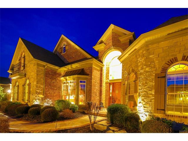 1318 Eaglewinds Ct, Chesterfield, MO 63005 photo 2