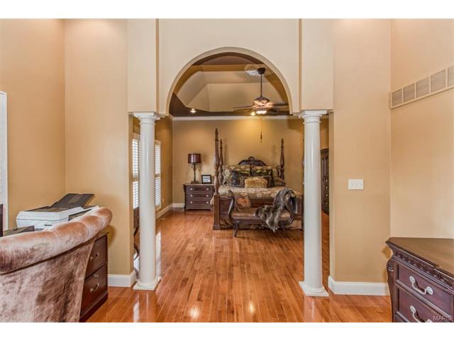 1318 Eaglewinds Ct, Chesterfield, MO 63005 photo 33