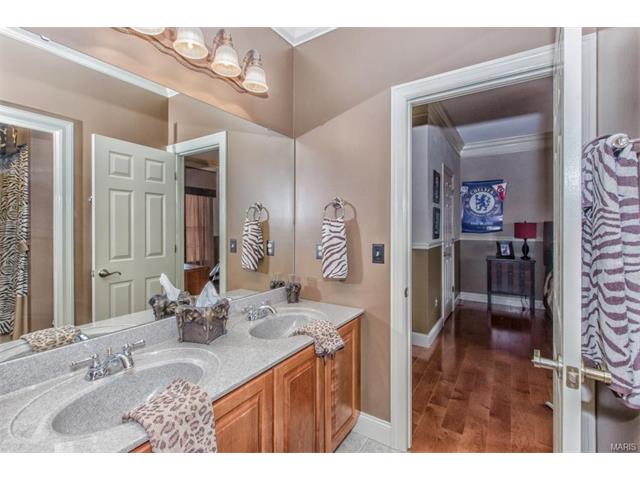 1318 Eaglewinds Ct, Chesterfield, MO 63005 photo 47