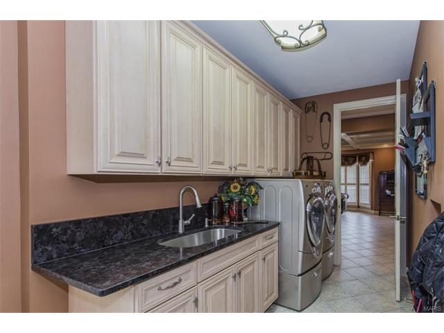 1318 Eaglewinds Ct, Chesterfield, MO 63005 photo 29