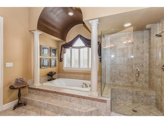 1318 Eaglewinds Ct, Chesterfield, MO 63005 photo 35