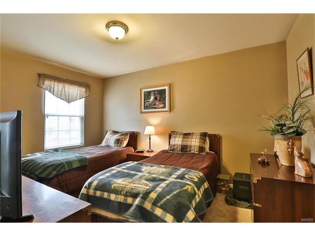 6420 High Meadow Dr, O'fallon, MO 63368 photo 17