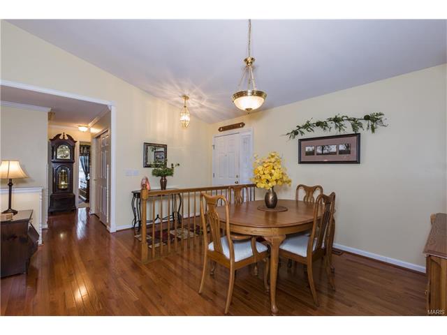 2520 Hickory Mnr, Ballwin, MO 63011 photo 6
