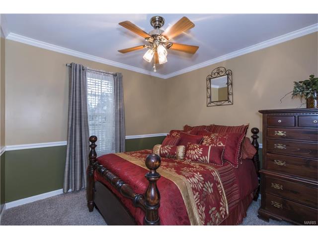 2520 Hickory Mnr, Ballwin, MO 63011 photo 17