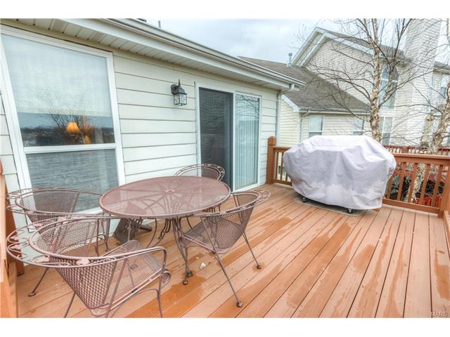 2520 Hickory Mnr, Ballwin, MO 63011 photo 27