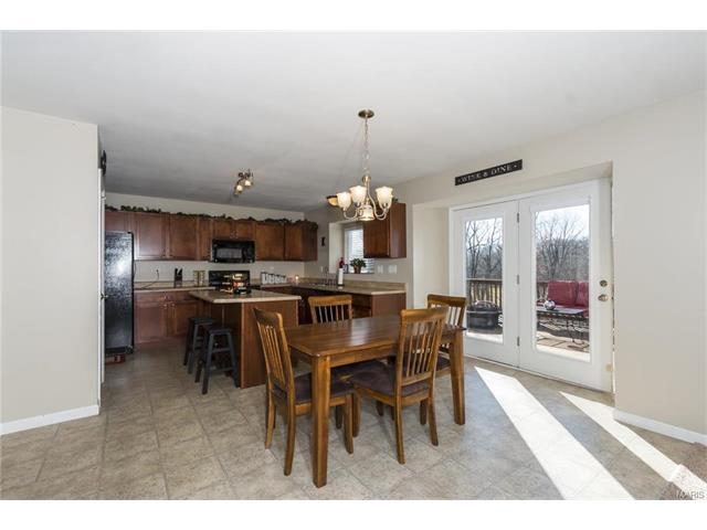 408 Bittersweet Dr, O'fallon, MO 63366 photo 19