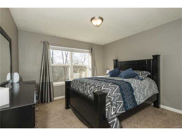 408 Bittersweet Dr, O'fallon, MO 63366 photo 24