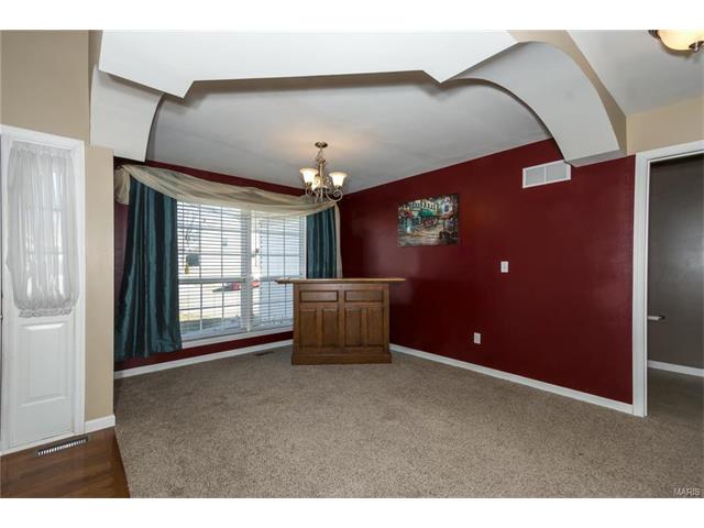 408 Bittersweet Dr, O'fallon, MO 63366 photo 13