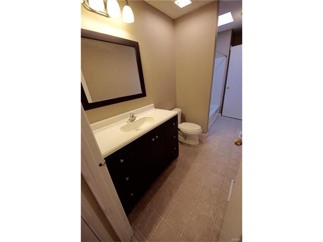 136 Carmel Woods Dr, Ellisville, MO 63021 photo 15