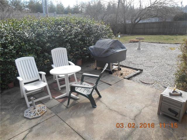 812 Windmill Dr, Ballwin, MO 63011 photo 10