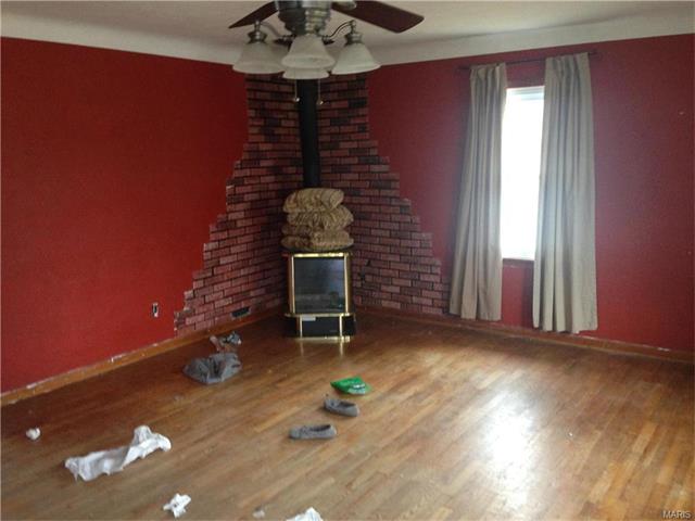 10 Hollywood Dr, O'fallon, MO 63366 photo 11