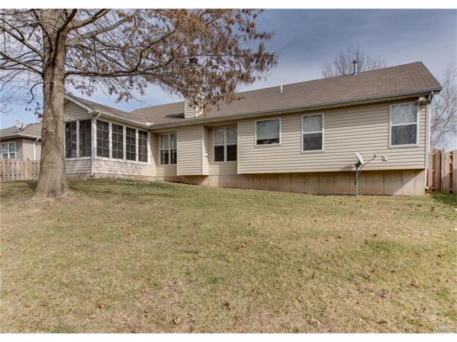 2833 Sparrow, O'fallon, MO 63368 photo 4