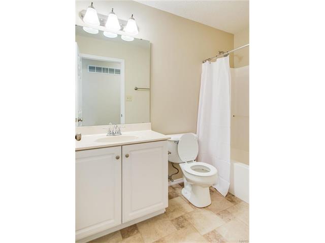 2833 Sparrow, O'fallon, MO 63368 photo 16