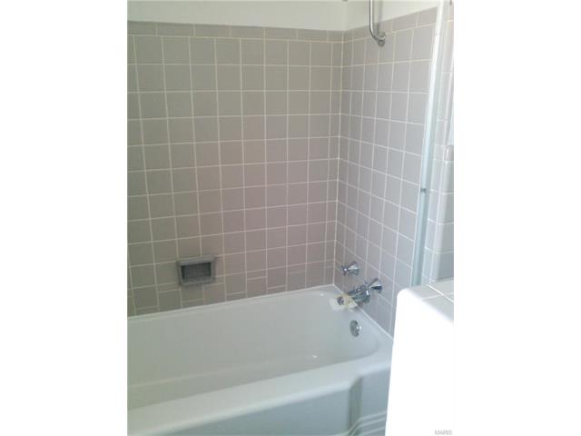 3375 Adie Rd, Saint Ann, MO 63074 photo 15