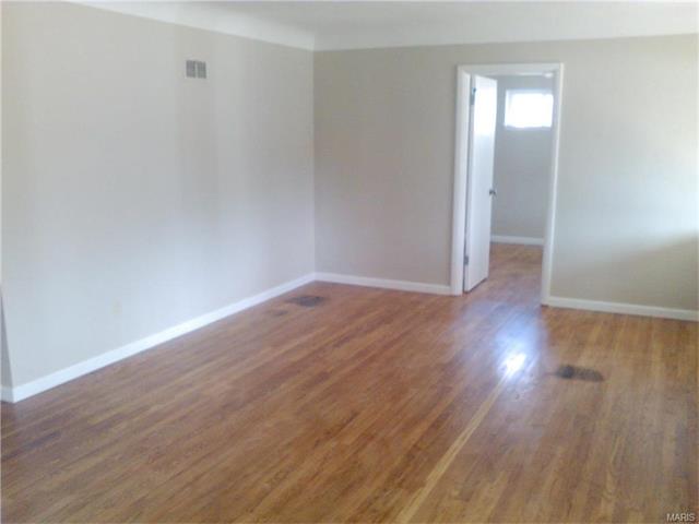 3375 Adie Rd, Saint Ann, MO 63074 photo 10