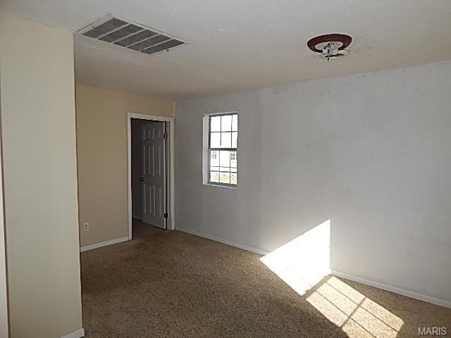 3741 Saint Gregory, Saint Ann, MO 63074 photo 2