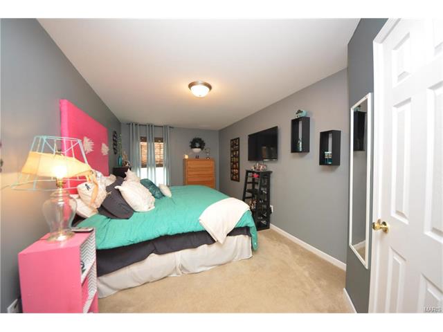 434 Wild Oak Dr, O'fallon, MO 63368 photo 7