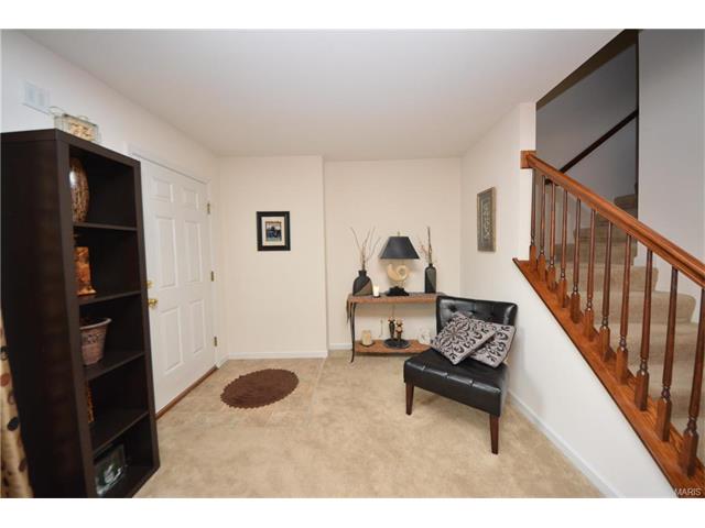 434 Wild Oak Dr, O'fallon, MO 63368 photo 4