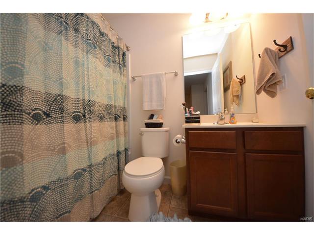 434 Wild Oak Dr, O'fallon, MO 63368 photo 15