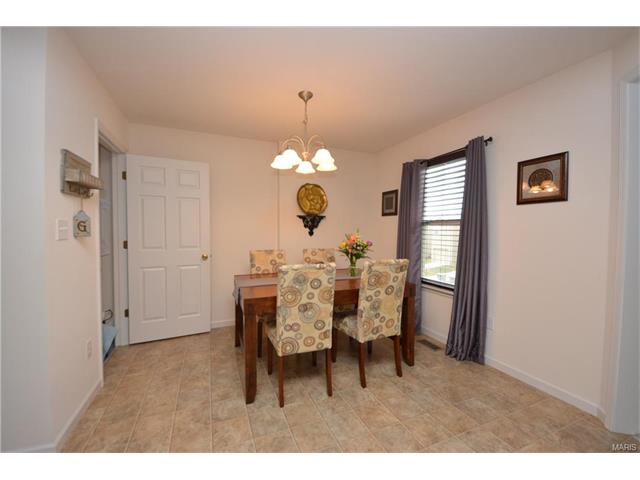 434 Wild Oak Dr, O'fallon, MO 63368 photo 6