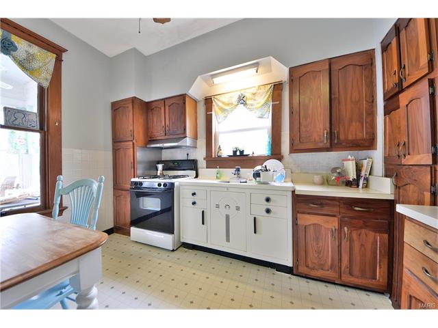 5520 Walnut St, Augusta, MO 63332 photo 4