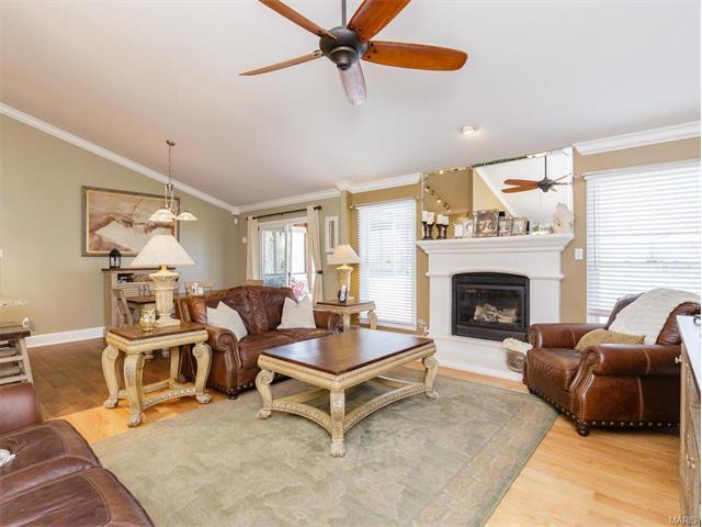 631 W Falls Ct, O'fallon, MO 63368 photo 7
